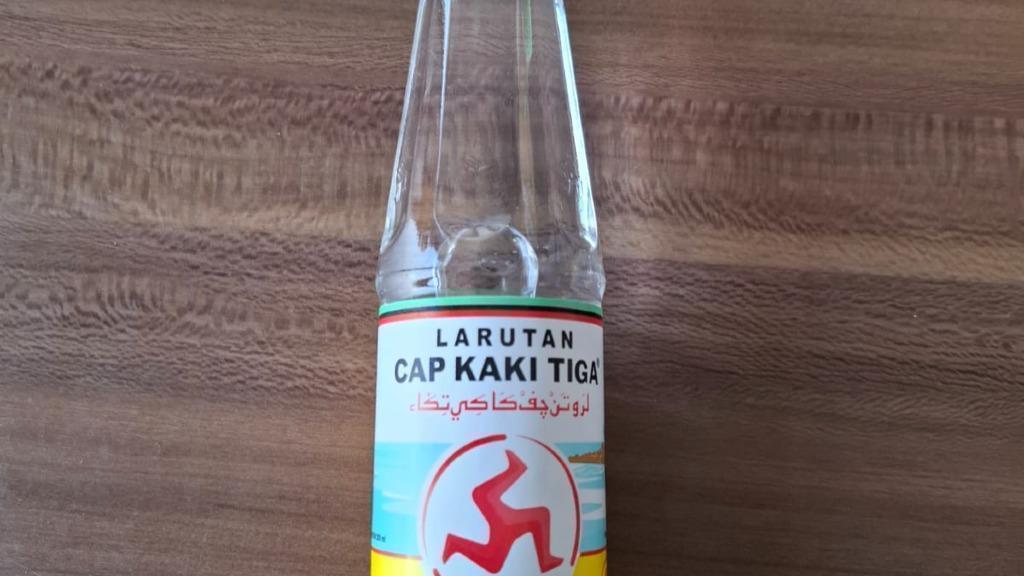 LARUTAN CAP KAKI TIGA